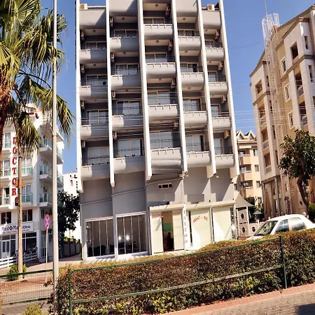 فندق Almena مرمريس
