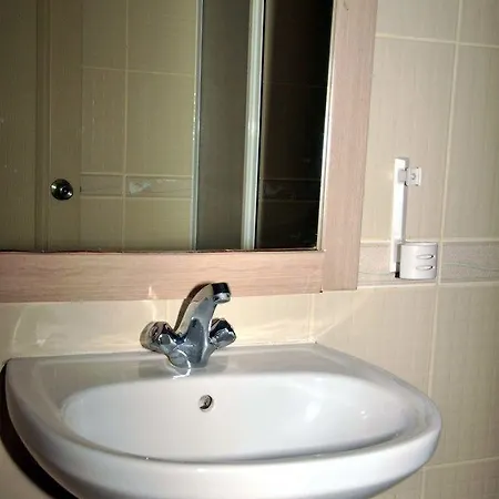 Almena Отель 3*